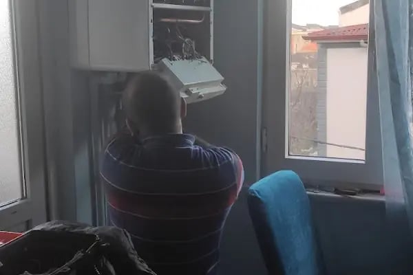 Arnavutköy kombi Teknik Servis Arnavutköy Kombi Tamiri Arnavutköy Petek Temizli - Resim 1