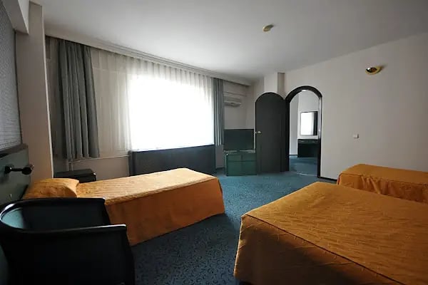 Hotel Grand Yılmaz - Resim 6