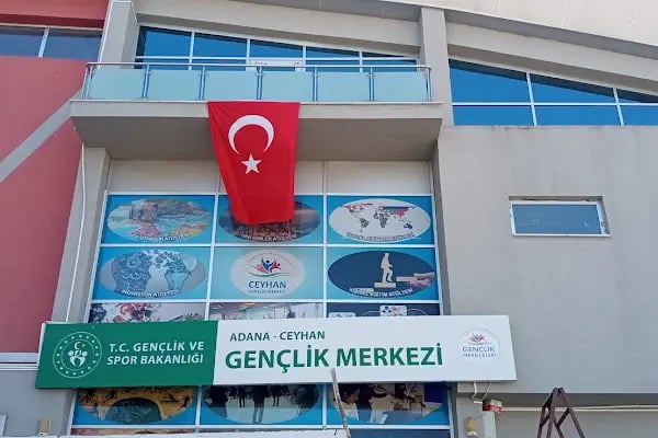 Ceyhan gençlik merkezi - Resim 5