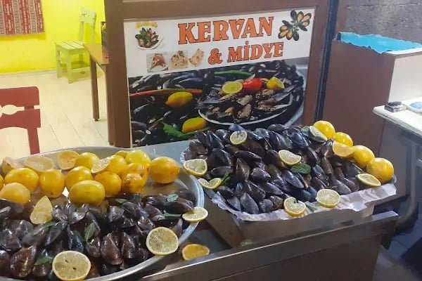 MİDYE KERVAN / İÇLİ KÖFTE - Resim 18