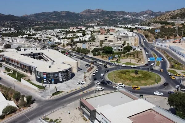 Bodrum Uçan Balon &amp; Parti Malzemeleri – Baloon Store Oasis Avm | Yalıkavak | Türkbükü | Gümüşlük | Yalıkavak Marina - Resim 3