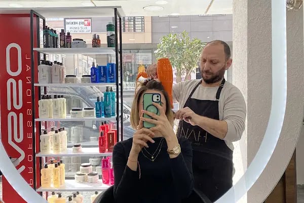 Özgür Çiftegöz Hair &amp; Make Up - Avcılar Kadın Kuaförü Avcılar Güzellik Merkezi - Resim 12