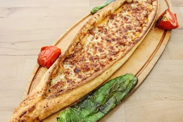 Meşhur Tokat Çamlıbel Pide - Resim 5