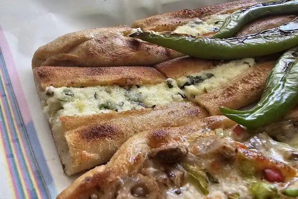 Meşhur Tokat Çamlıbel Pide - Resim 3