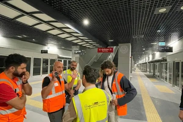 Terminal 2 - Resim 14