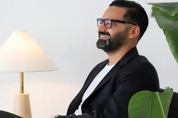 Op. Dr. Anıl Olguner, Adana Plastik Rekonstrüktif Ve Estetik Cerrahi - Resim 4