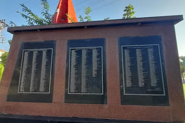 Kuvayi Milliye Parkı - Resim 16