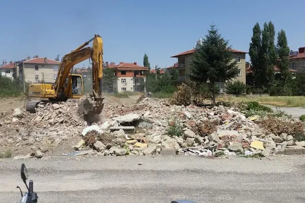 Kuvayi Milliye Parkı - Resim 15