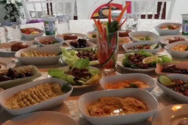 Can-I Gönül Yemek - Resim 3