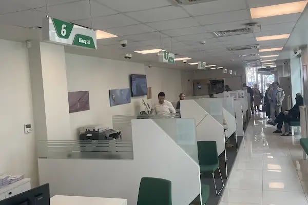 Kuveyt Türk Adapazarı Şubesi - Resim 9