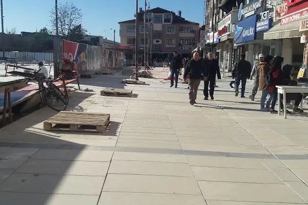 Kuveyt Türk Adapazarı Şubesi - Resim 17