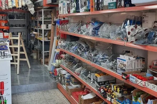 BUCA FİLLİ BOYA BAYİSİ VE YAPI MARKET ÖZÜTOK TİCARET - Resim 2