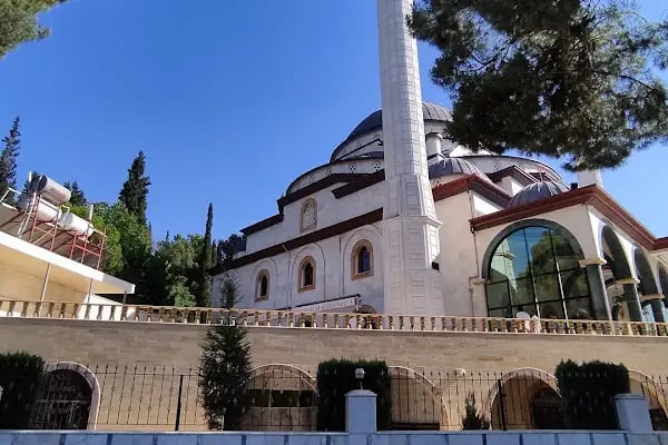 Osman Yozgatlı Cami - Resim 16
