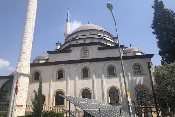 Osman Yozgatlı Cami - Resim 2