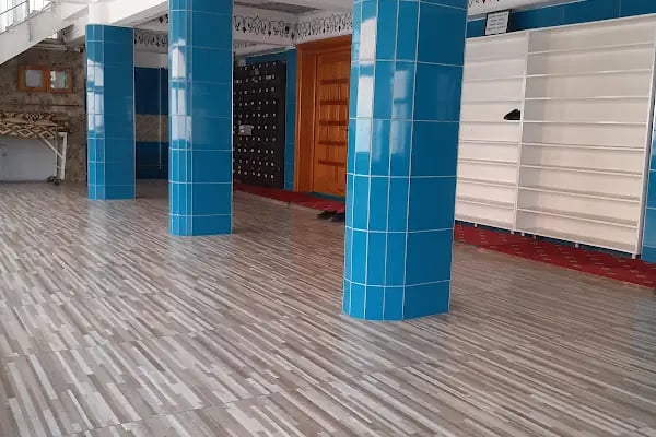 Bayraklı Müftülüğü Genç Camii - Resim 9