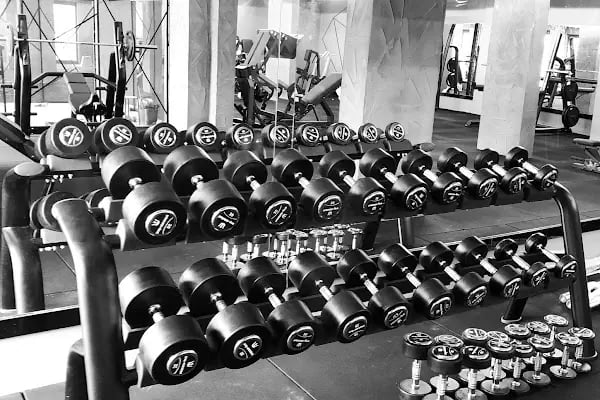 IN-SHAPE FITNESS CLUB - Resim 7