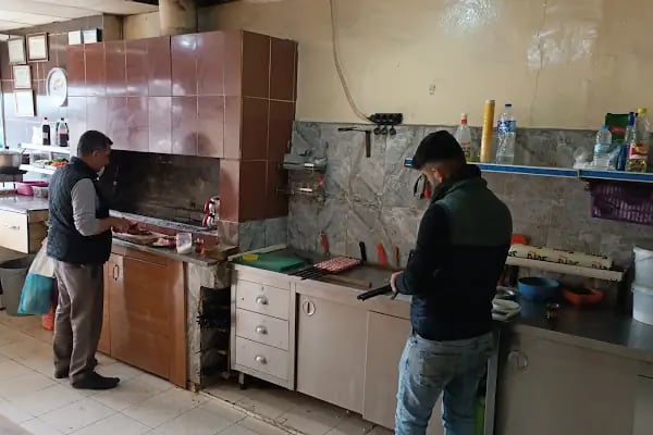 Hizmet Kebap Ve Döner Salonu - Resim 7