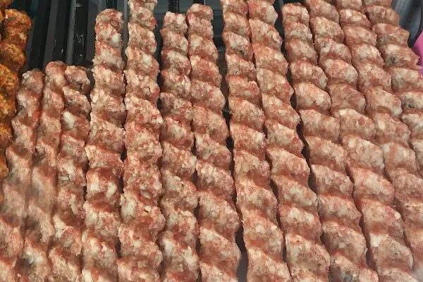 Hizmet Kebap Ve Döner Salonu - Resim 10