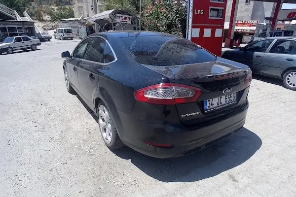 Hizmet Kebap Ve Döner Salonu - Resim 12