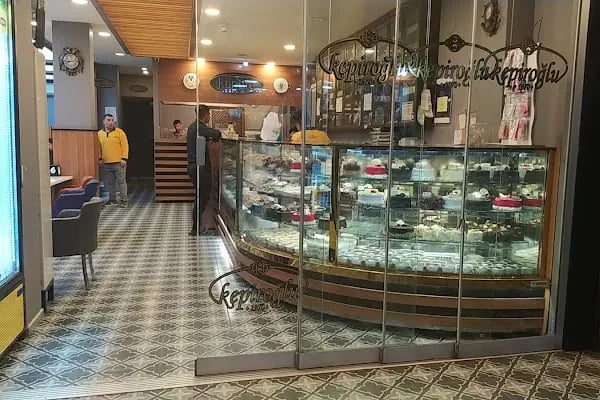 Kepiroğlu Pastanesi - Resim 14