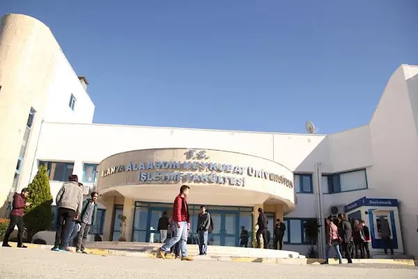 Alanya Alaaddin Keykubat Üniversitesi İktisadi, İdari ve Sosyal Bilimler Fakültesi - Resim 2