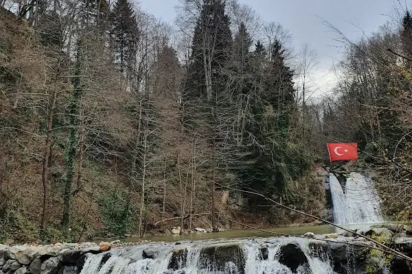Canik Dere Şelalesi Yürüyüş Alanı - Resim 16