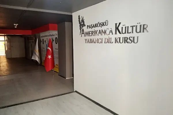 Özel Paşaköşkü Amerikanca Kültür Yabancı Dil Kursu - Resim 6
