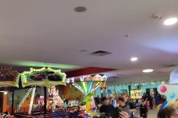 Buz Park ve Oyun parkı - Resim 17