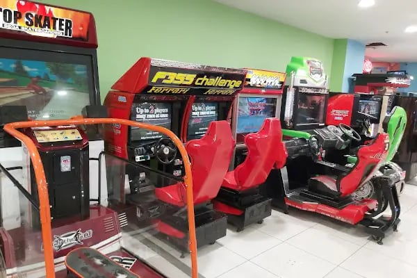 Buz Park ve Oyun parkı - Resim 13