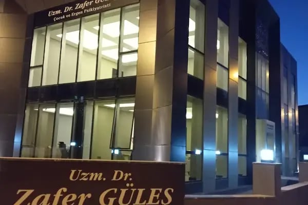 Uzm.Dr.Zafer GÜLEŞ Çocuk-Ergen Psikiyatri Muayenehanesi - Resim 20