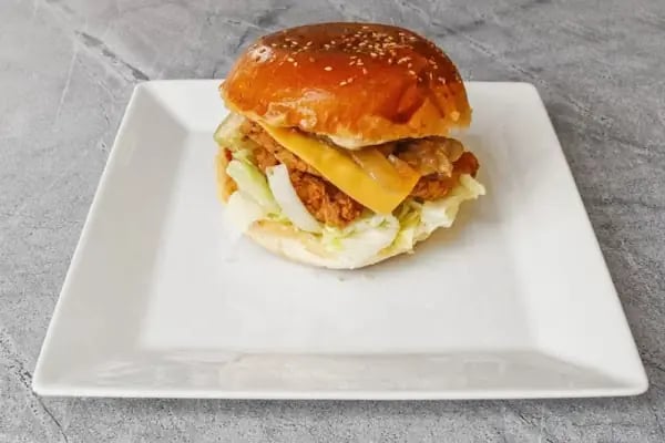 Enjoy Burger Sports Bar Alanya - Resim 16