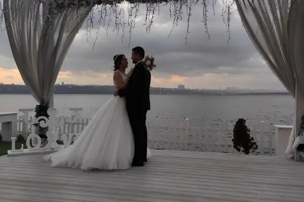 İpek Wedding Garden - Küçükçekmece Kır Bahçesi - Göl Kenarı Kır Düğünü - Avrupa Yakası Düğün Salonu - Resim 8
