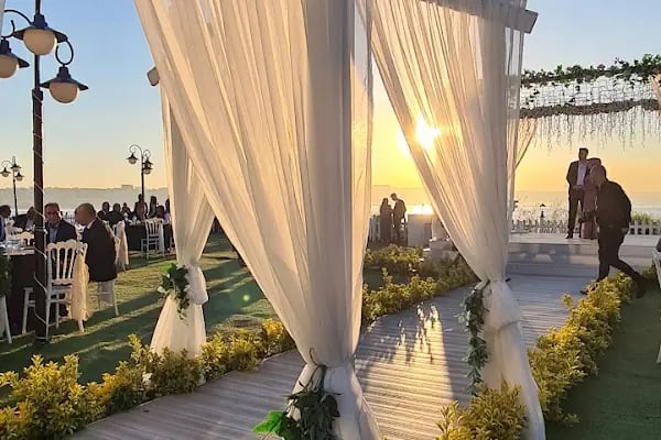 İpek Wedding Garden - Küçükçekmece Kır Bahçesi - Göl Kenarı Kır Düğünü - Avrupa Yakası Düğün Salonu - Resim 11