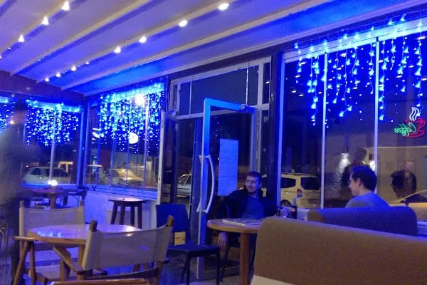 Neffis Garden Cafe - Resim 8