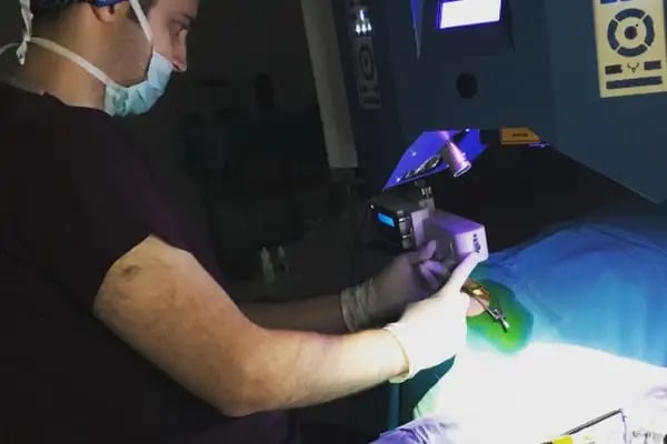 Op. Dr. Eyüp Özcan, Göz Hastalıkları, Lazer, Akıllı Mercek, Katarakt, Göz kapağı estetiği - Resim 8