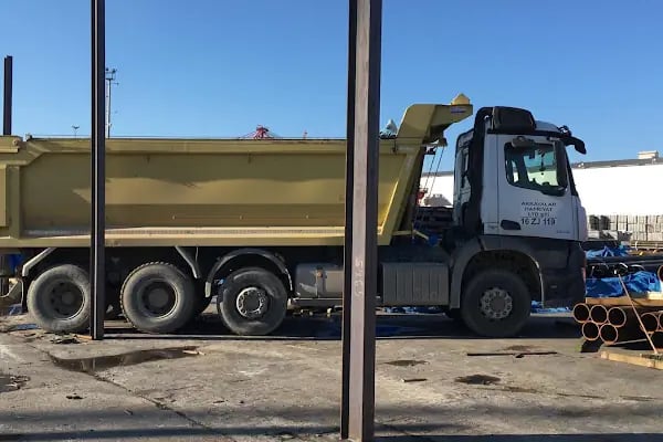 Gemlik Akkayalar Hafriyat Nakliyat İnsaat Malzemeleri Sanayi Ticaret Ltd ŞTİ - Resim 7