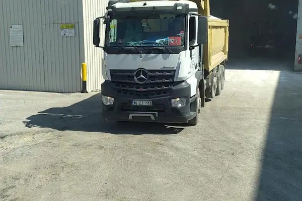 Gemlik Akkayalar Hafriyat Nakliyat İnsaat Malzemeleri Sanayi Ticaret Ltd ŞTİ - Resim 19