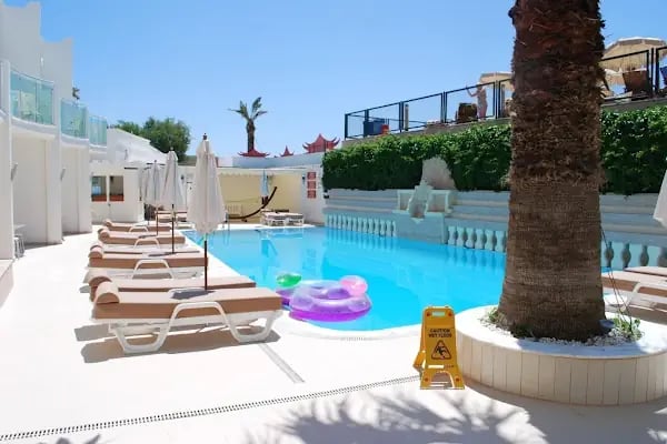 Erta Soyak Beach Hotel - Resim 3