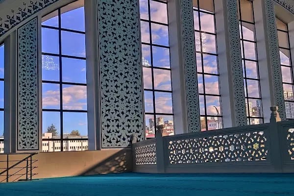Trabzon Üniversitesi Fatih Sultan Mehmet Cami - Resim 6