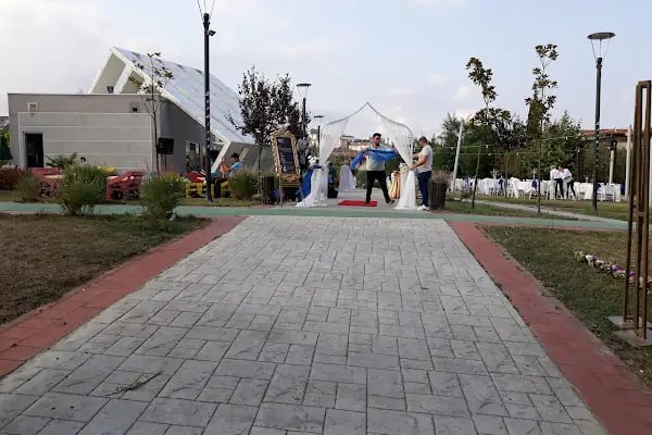 Beşköprü Park - Resim 11