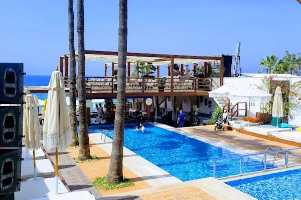 Sisters' Alanya (The Street Pub) - Resim 10