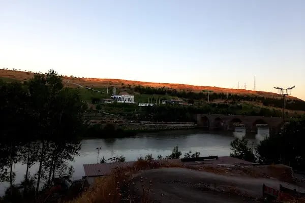 On Gözlü Köprü - Resim 18