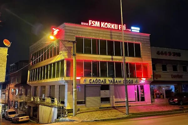 Bursa Fsm Korku Evi - 8.Yıl 850m² Survivor Parkuru! - Resim 3