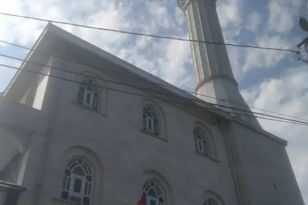 Burhaniye Cami - Resim 16
