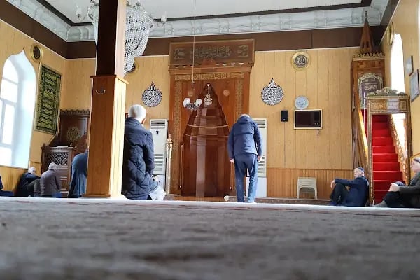 Burhaniye Cami - Resim 11