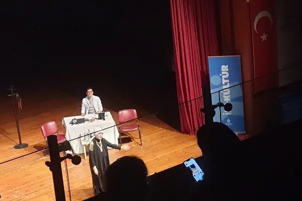 İBB Erdem Bayazıt Kültür Merkezi - Resim 18