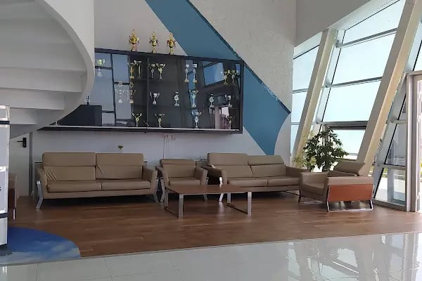 Çayırova Belediyesi Yarı Olimpik Yüzme Havuzu - Resim 10