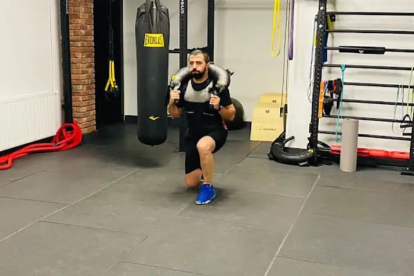 GYM 7/77 FİTNESS VE PİLATES SALONU - Resim 4