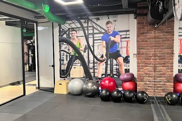 GYM 7/77 FİTNESS VE PİLATES SALONU - Resim 12