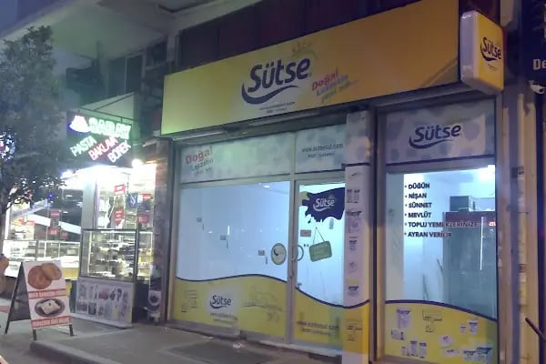 Sütse Süt Ürünleri Fabrika Satış Mağazası Camlıkahve Güngören Şubesi - Resim 1